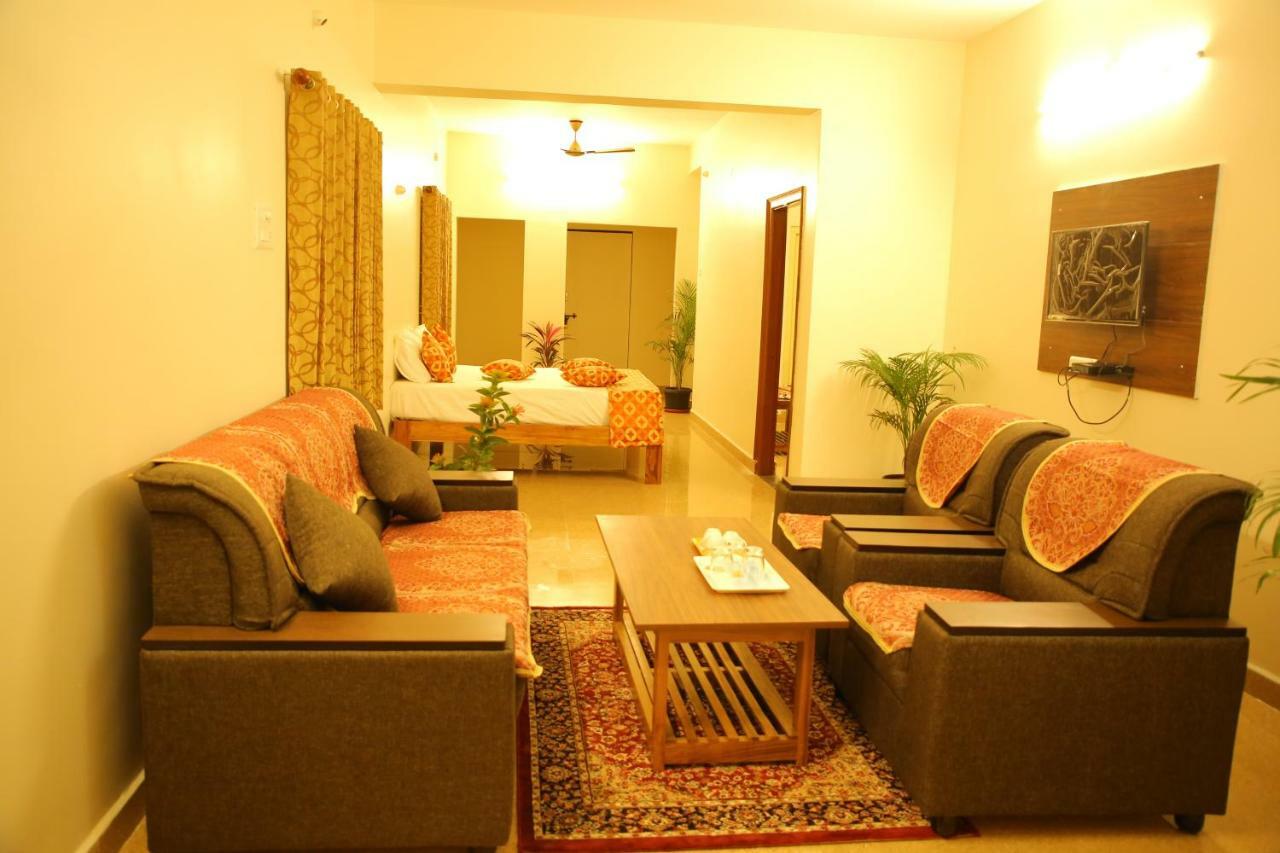Bhavana Homestay Tirupati Bagian luar foto